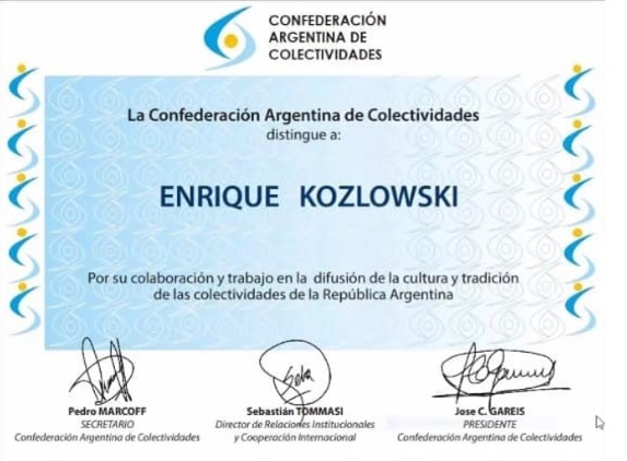 Distinción de la Confederación Argentina de Colectividades